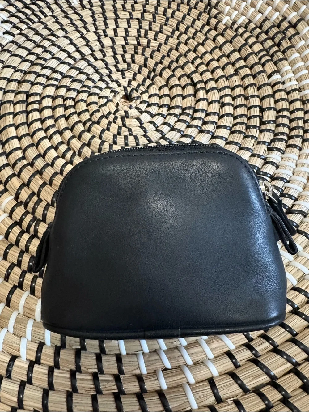 Vintage RARE Coach Leather Half-Moon Dome Zip Cosmetic Case with Coin Pouch